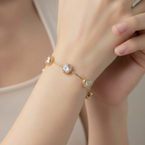 Bracelet Anaïs – Chainettes &amp; Pierres Blanches