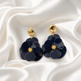 Boucles d'Oreille Emma – Fleur en Résine Puce Dorée – Acier Inoxydable 316L